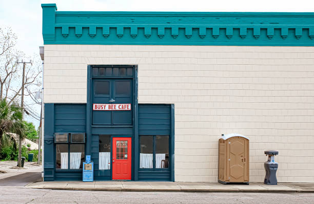 Best Porta potty rental near me  in Fairfield, IL